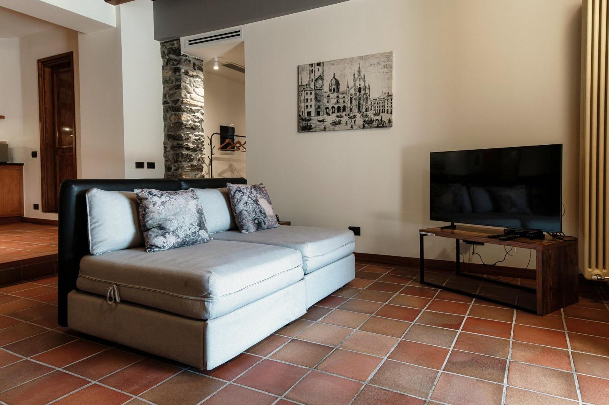 Crotto Polirolo - The House Of Travelers Appartement Cernobbio Buitenkant foto